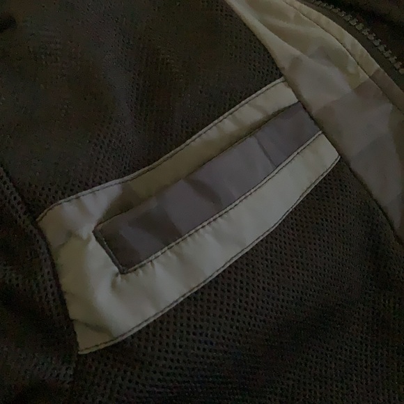 Volcom rain jacket youth  Large - Picture 4 of 5